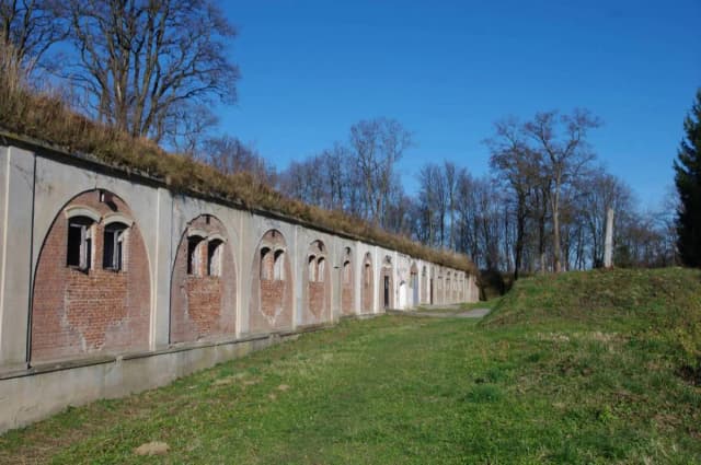 Forteczna trasa rowerowa - odkryj piękno i historię Przemyśla Forteczna trasa rowerowa - odkryj piękno i historię Przemyśla
